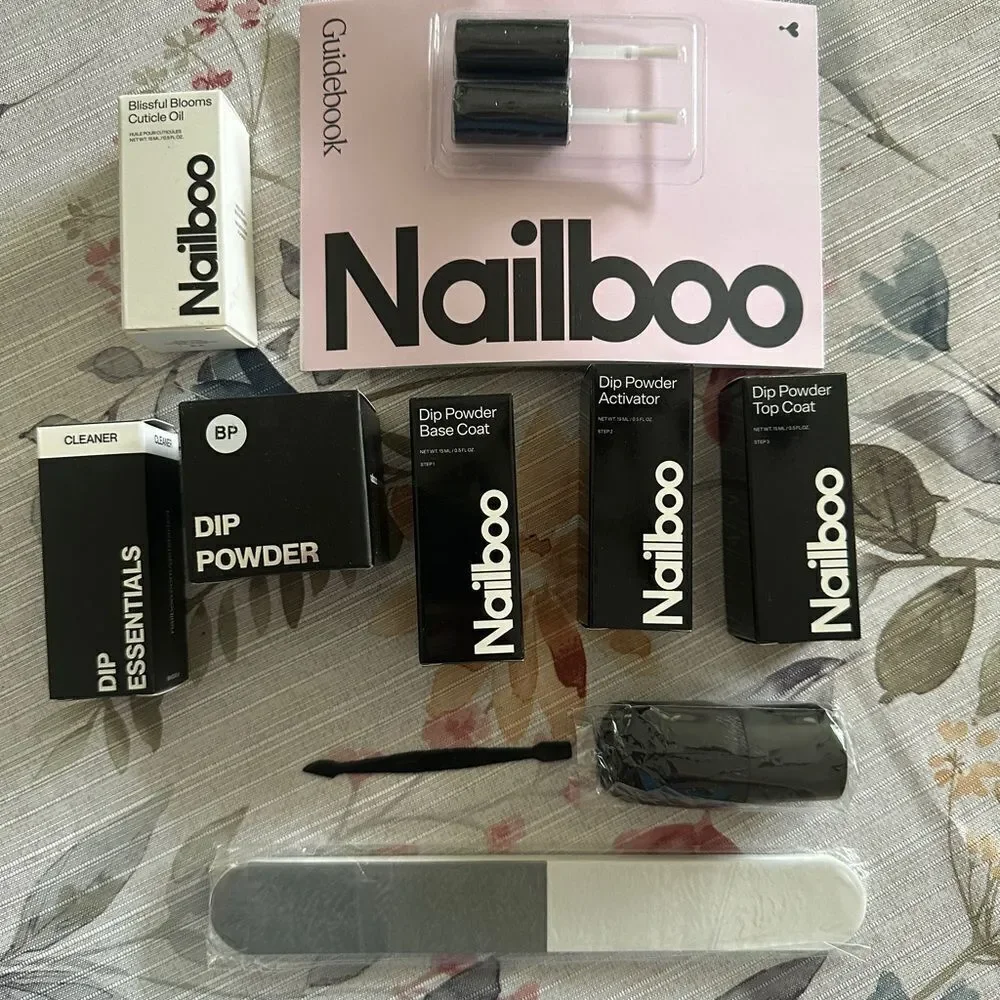 Nailboo Dip Powder Starter Kit + Colors